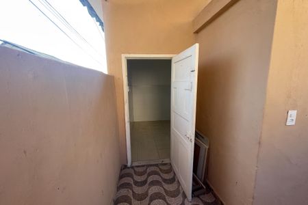 Casa para alugar com 40m², 1 quarto e sem vagaÁrea de Serviço