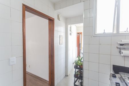 Apartamento à venda com 75m², 3 quartos e 2 vagasCozinha