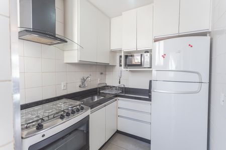 Apartamento à venda com 75m², 3 quartos e 2 vagasCozinha