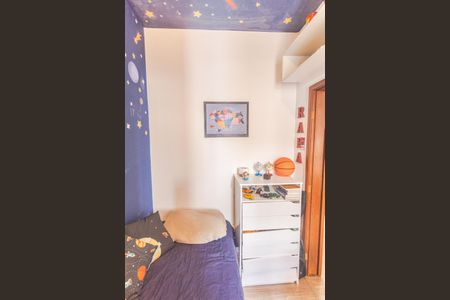 Apartamento à venda com 75m², 3 quartos e 2 vagasQuarto 2