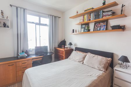 Apartamento à venda com 75m², 3 quartos e 2 vagasQuarto 1