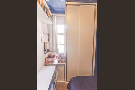 Apartamento à venda com 75m², 3 quartos e 2 vagasQuarto 2