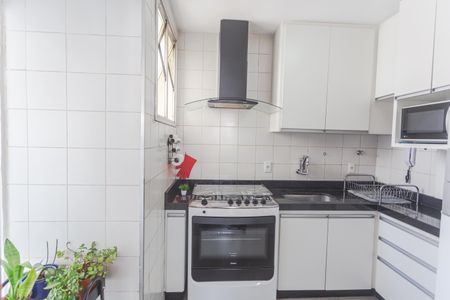 Apartamento à venda com 75m², 3 quartos e 2 vagasCozinha