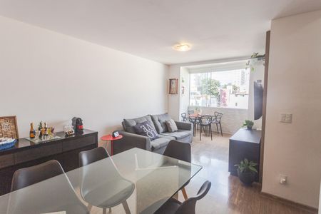 Apartamento à venda com 75m², 3 quartos e 2 vagasSala