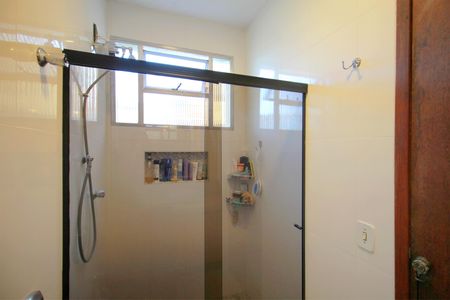 Apartamento à venda com 180m², 4 quartos e 2 vagasBanheiro da Suíte 2