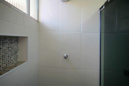 Apartamento à venda com 180m², 4 quartos e 2 vagasBanheiro