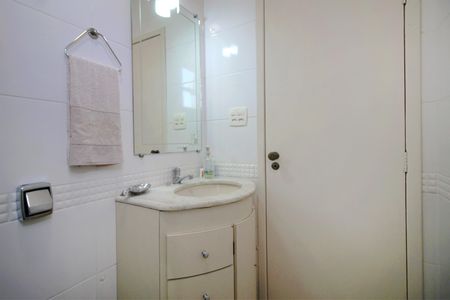 Apartamento à venda com 180m², 4 quartos e 2 vagasBanheiro da Suíte 1