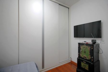 Apartamento à venda com 180m², 4 quartos e 2 vagasQuarto 2