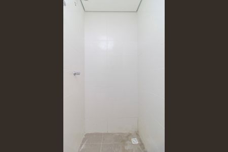 Studio para alugar com 27m², 0 quarto e sem vaga Studio para alugar com 27m², 0 quarto e sem vagaBanheiro