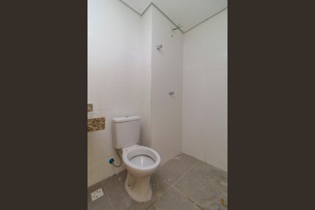 Studio para alugar com 27m², 0 quarto e sem vaga Studio para alugar com 27m², 0 quarto e sem vagaBanheiro