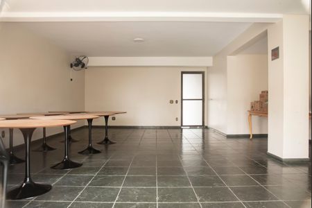 Apartamento à venda com 119m², 3 quartos e 2 vagasÁrea comum - Salão de festas