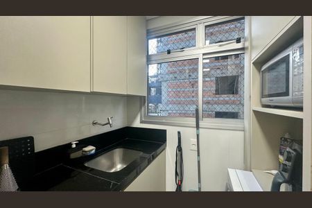 Apartamento à venda com 68m², 2 quartos e 2 vagasÁrea de serviço