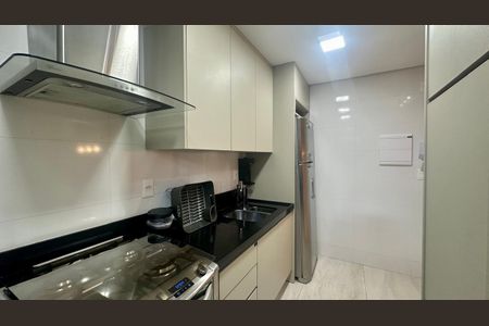 Apartamento à venda com 68m², 2 quartos e 2 vagasCozinha