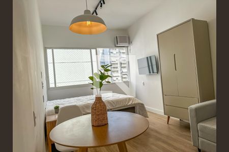 Apartamento para alugar com 29m², 1 quarto e sem vaga