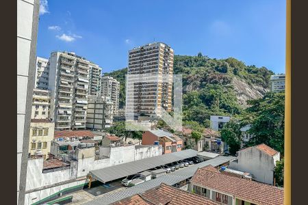 Apartamento para alugar com 29m², 1 quarto e sem vaga
