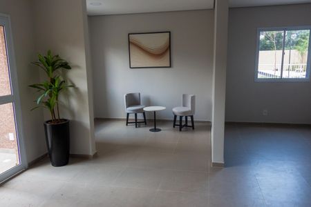 Apartamento à venda com 44m², 2 quartos e 1 vaga Apartamento à venda com 44m², 2 quartos e 1 vagaÁrea comum - Salão de festas