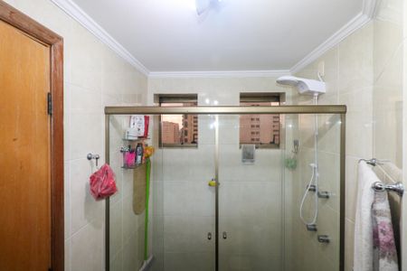Apartamento à venda com 154m², 3 quartos e 3 vagas Apartamento à venda com 154m², 3 quartos e 3 vagasBanheiro da Suíte 1
