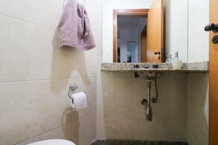 Apartamento à venda com 154m², 3 quartos e 3 vagas Apartamento à venda com 154m², 3 quartos e 3 vagasLavabo Sala de Jantar