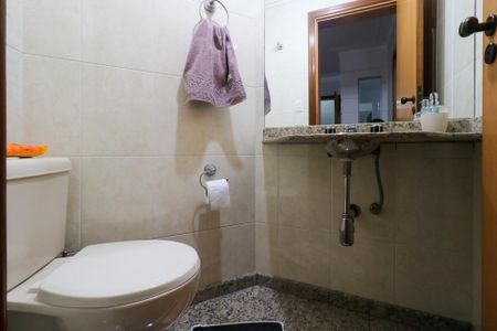 Apartamento à venda com 154m², 3 quartos e 3 vagas Apartamento à venda com 154m², 3 quartos e 3 vagasLavabo Sala de Jantar
