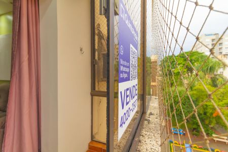 Apartamento à venda com 60m², 2 quartos e 1 vagaPlaca instalada