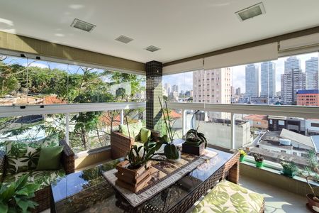 Apartamento à venda com 150m², 3 quartos e 3 vagasVaranda da Sala