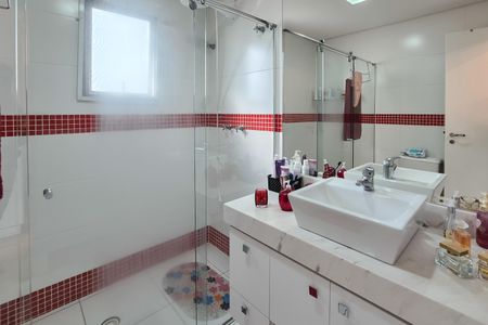 Apartamento à venda com 150m², 3 quartos e 3 vagasBanheiro da Suíte 1