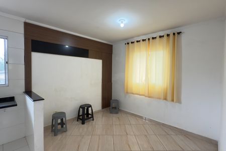 Casa de condomínio para alugar com 57m², 2 quartos e 1 vaga Casa de condomínio para alugar com 57m², 2 quartos e 1 vagaSala