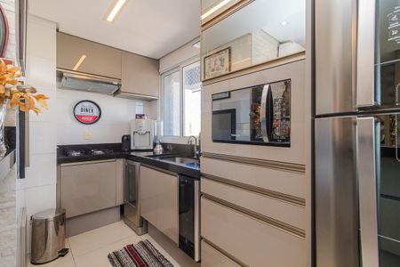 Apartamento à venda com 240m², 2 quartos e 2 vagasCozinha