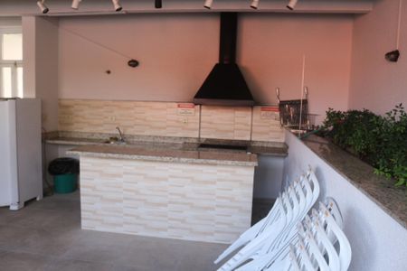 Apartamento para alugar com 65m², 2 quartos e 1 vagaÁrea comum - Churrasqueira