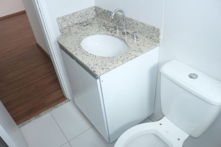 Apartamento para alugar com 65m², 2 quartos e 1 vagaBanheiro 1
