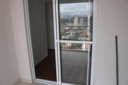 Apartamento para alugar com 65m², 2 quartos e 1 vagaVaranda
