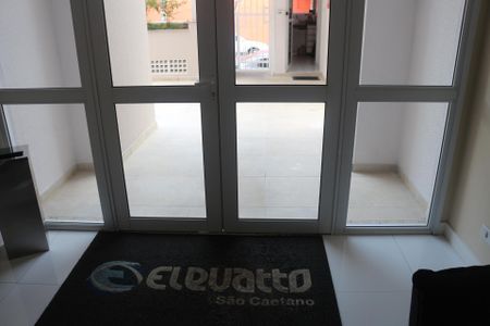 Apartamento para alugar com 65m², 2 quartos e 1 vagaHall social