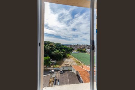 Apartamento para alugar com 60m², 2 quartos e sem vagaQuarto 1 Vista