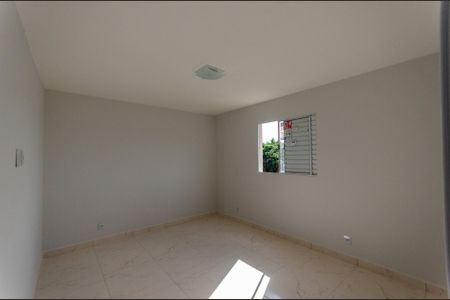 Apartamento para alugar com 60m², 2 quartos e sem vagaQuarto 1