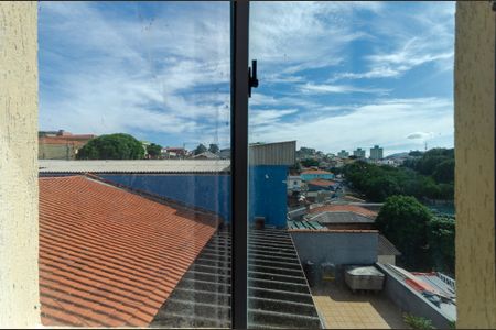 Apartamento para alugar com 60m², 2 quartos e sem vagaÁrea de Serviço Vista