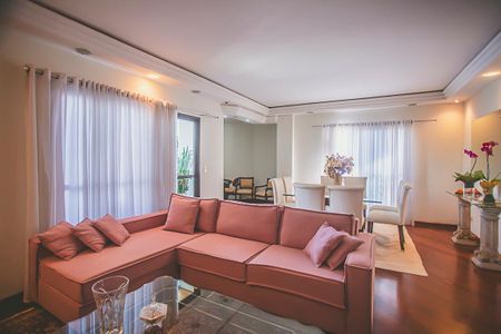 Apartamento à venda com 145m², 3 quartos e 2 vagas Apartamento à venda com 145m², 3 quartos e 2 vagasSala