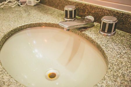 Apartamento à venda com 145m², 3 quartos e 2 vagas Apartamento à venda com 145m², 3 quartos e 2 vagasBanheiro 2