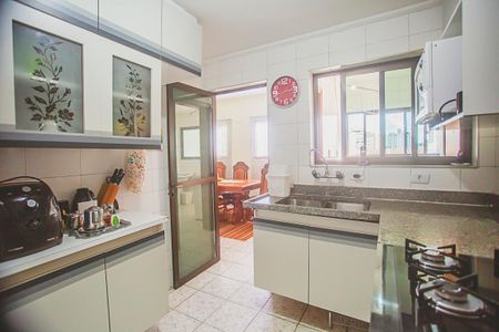 Apartamento à venda com 145m², 3 quartos e 2 vagas Apartamento à venda com 145m², 3 quartos e 2 vagasCozinha