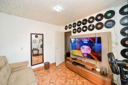 Casa à venda com 110m², 2 quartos e 2 vagas Casa à venda com 110m², 2 quartos e 2 vagasSala