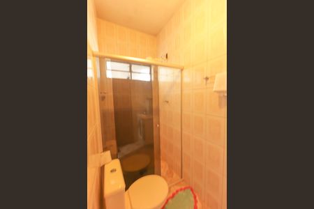 Casa à venda com 166m², 2 quartos e 2 vagasEdícula