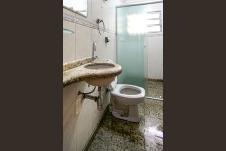 Casa para alugar com 70m², 2 quartos e 1 vaga Casa para alugar com 70m², 2 quartos e 1 vagaBanheiro