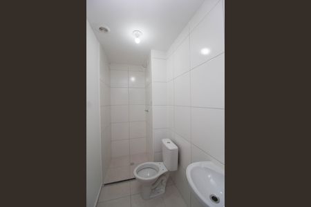 Apartamento para alugar com 39m², 2 quartos e sem vaga Apartamento para alugar com 39m², 2 quartos e sem vagaBanheiro