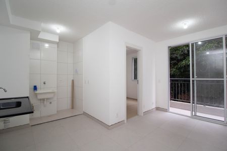 Apartamento para alugar com 39m², 2 quartos e sem vaga Apartamento para alugar com 39m², 2 quartos e sem vagaSala
