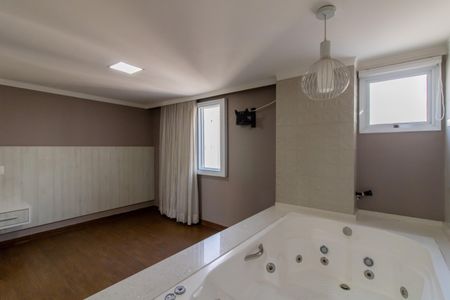 Apartamento para alugar com 110m², 2 quartos e 2 vagasSuíte 1