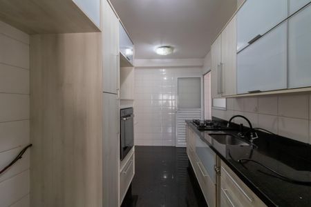 Apartamento para alugar com 110m², 2 quartos e 2 vagasCozinha
