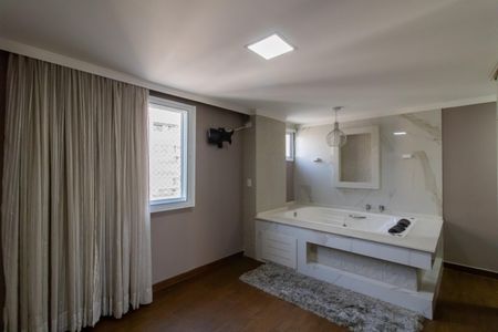 Apartamento para alugar com 110m², 2 quartos e 2 vagasSuíte 1