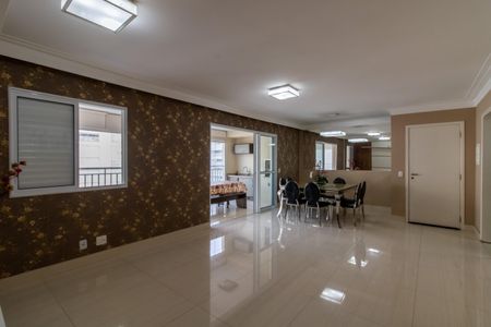 Apartamento para alugar com 110m², 2 quartos e 2 vagasSala