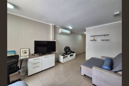 Apartamento à venda com 400m², 4 quartos e 6 vagas Apartamento à venda com 400m², 4 quartos e 6 vagasSuite 2