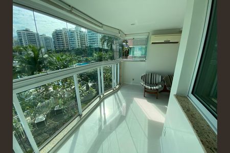 Apartamento para alugar com 70m², 2 quartos e 1 vagaVaranda da Sala