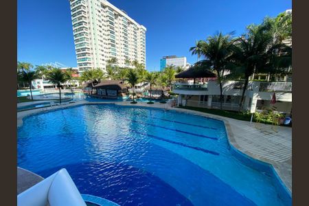 Apartamento para alugar com 70m², 2 quartos e 1 vagaÁrea comum - Piscina